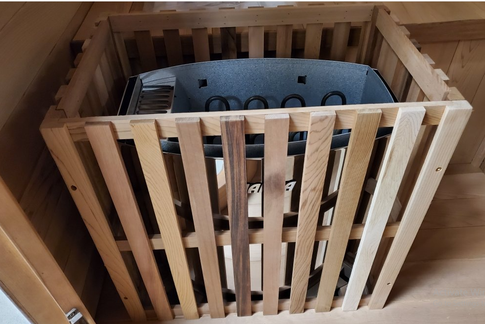 Canadian Hemlock Indoor Wet Dry Traditional Steam Sauna Spa for 4 to 6